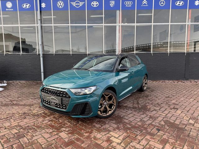 Audi A1 Sportback 30 TFSI S-Line Edition One **KEYLESS**