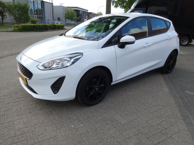 Ford Fiesta 1.1 Trend/Airco/Navi/Cruise/Carplay