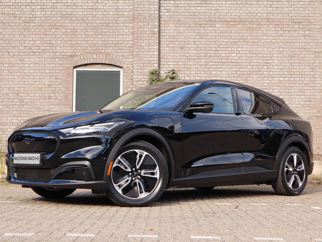 Ford Mustang Mach-E 72,6kWh Standard RWD