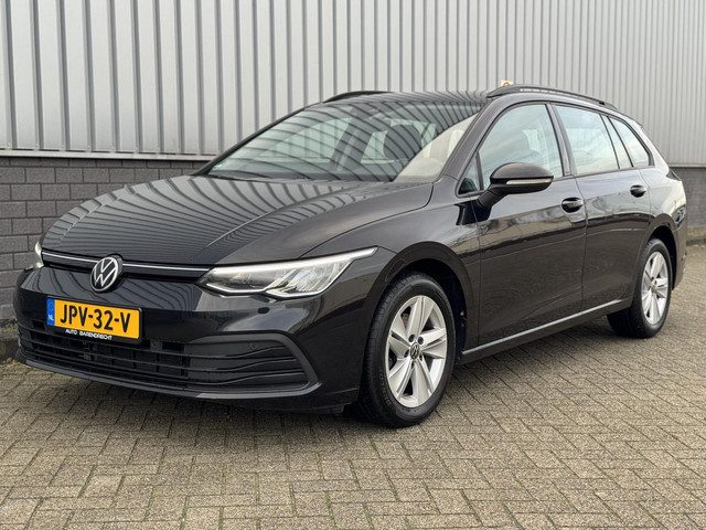 Volkswagen Golf 1.0 eTSI Life