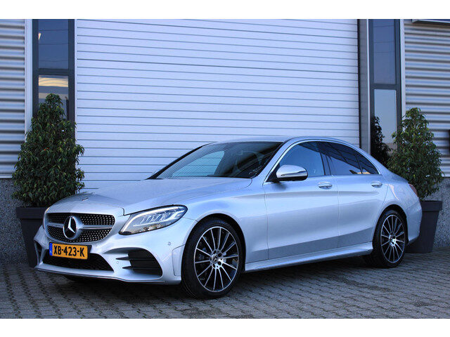 Mercedes-Benz C-Klasse 180 AMG