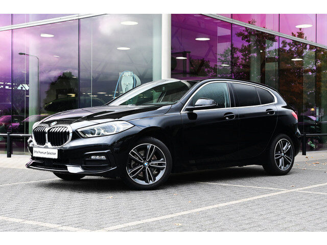 BMW 1 Serie 118i Sport Line Automaat