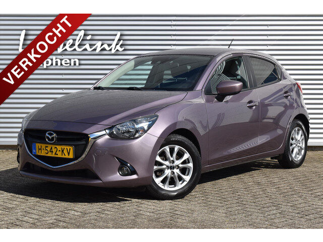 Mazda 2 1.5 SKYACTIV-G 90PK Intro Edition | 1 jaar garantie | Stoelverwarming | Airco | Navi | Parke