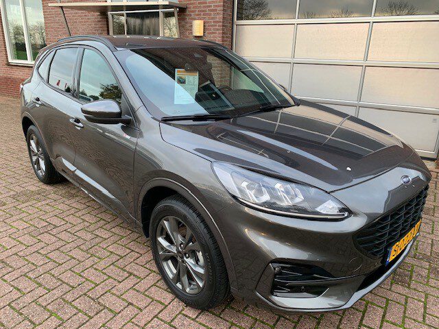 Ford Kuga 2.5 PHEV ST-Line winterpack / privateglas