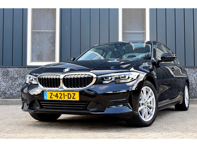 BMW 3 Serie 330e High Executive