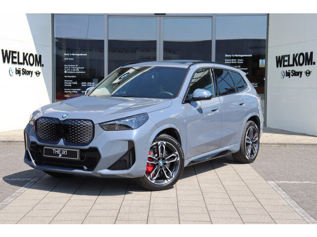 BMW iX1 eDrive20 M Sport