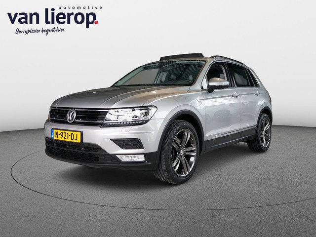 Volkswagen Tiguan 1.4 TSI ACT Highline PANO | TREKHAAK | LED