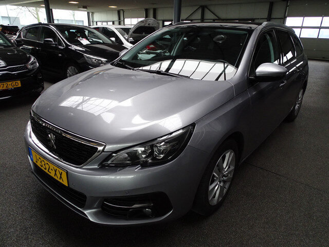 Peugeot 308 SW 1.2 PureTech Blue Lease Executive / Nieuwe Distributieriem