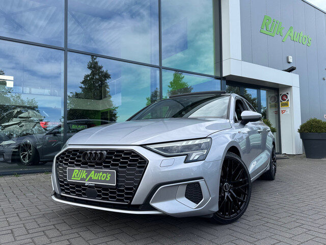 Audi A3 Limousine 35 TFSI * Matrix Led * Leer * Panoramadak * Trekhaak