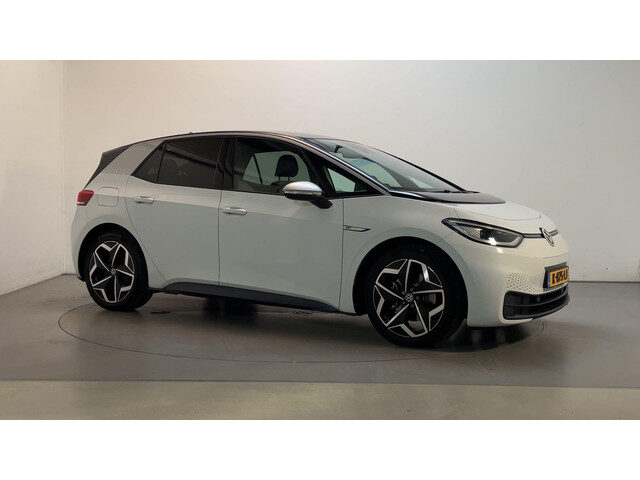 Volkswagen ID.3 First Plus 58 kWh LED Stoelverwarming Navigatie Camera