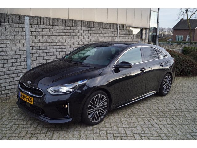 Kia ProCeed 1.5 T-GDI GT-PlusLine Autom Leder/Alcantara Sportst Stoel/Stuur A Bank Verw Navi Camera