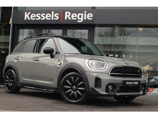 MINI Countryman Mini 2.0 Cooper S E ALL4 Pano HuD ACC Camera CarPlay Stoelverwarming Ambient