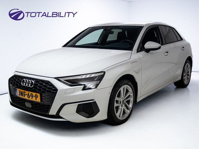 Audi A3 Sportback 40 TFSI e Advanced edition | Stoelverwarming | Camera | Adaptive Cruise | B&O