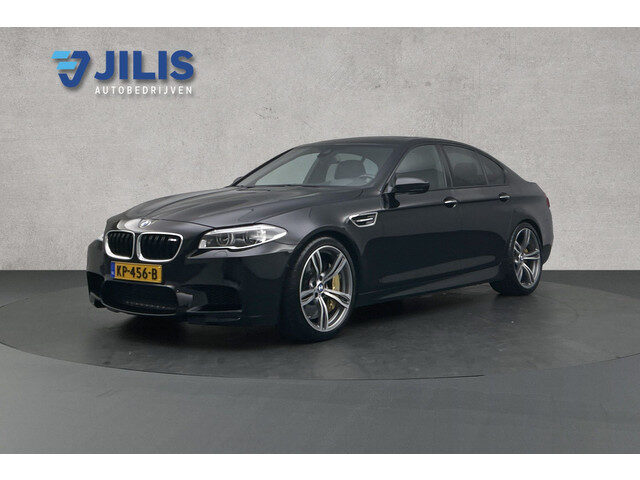 BMW M5 5-serie Competition | Unieke auto! | Keramisch | Akrapovic | Softclose | Panoramadak | Head-u