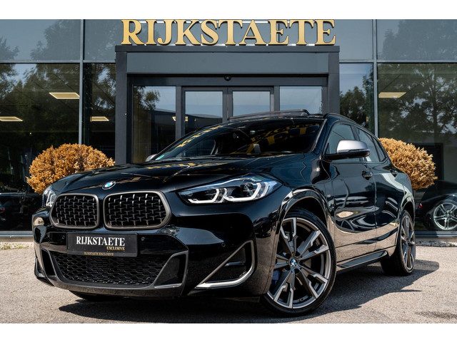 BMW X2 M35i High Executive|PANO|CAMERA|CARPLAY|LEDER|20''