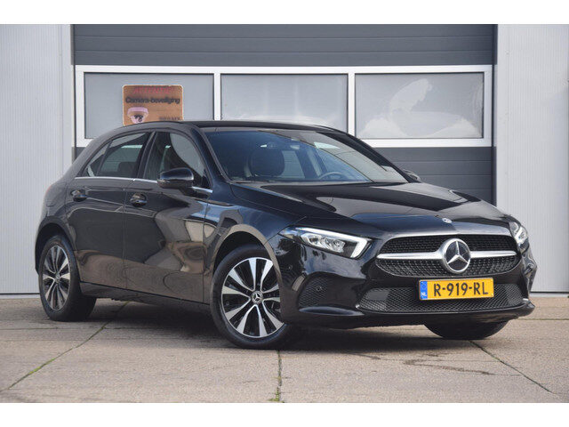 Mercedes-Benz A-Klasse 250 e Business Line