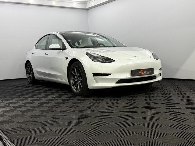 Tesla Model 3 Standard RWD Plus 60 kWh