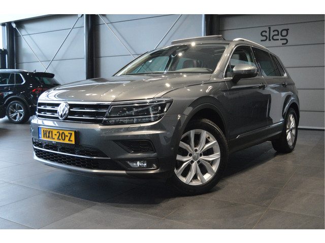 Volkswagen Tiguan 1.4 TSI ACT Highline pano leer camera trekhaak 150 pk !!
