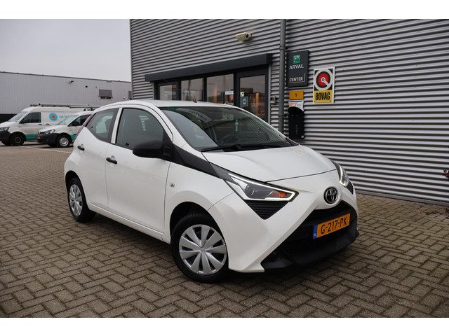Toyota Aygo 1.0 VVT-i x-fun
