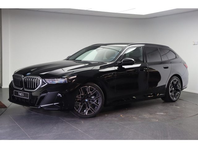 BMW 5 Serie touring 530e M Sport Automaat