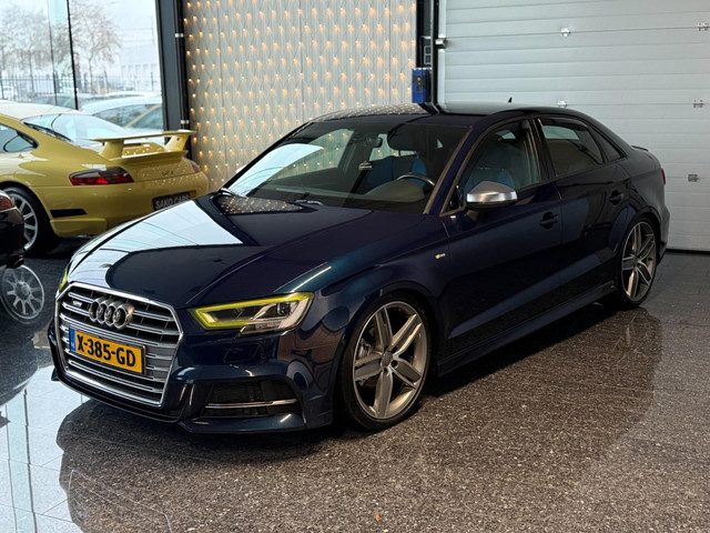 Audi A3 Limousine 1.5 TFSI CoD Sport S Line Edition 2018 S3 Look 180PK Stronic