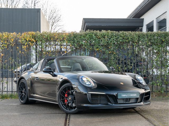 Porsche 911 3.0 Targa 4 GTS | BOSE | Adaptive cruisecontrol | Sport-Chrono