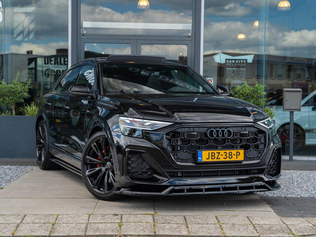 Audi Q8 60 TFSI e Quattro Competition 490PK / Pano / B&O / Carbon / 360 / RS stoelen / Luchtvering