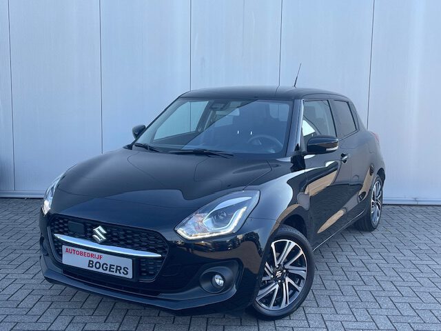 Suzuki Swift 1.2 Style Smart Hybrid