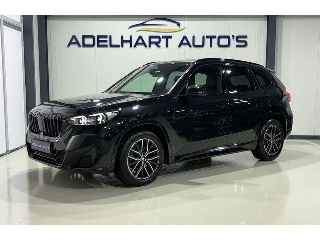 BMW X1 SDrive18i M Sport Pakket / Wide Screen / Massage / Lederen interieur / Elektrische memory sto