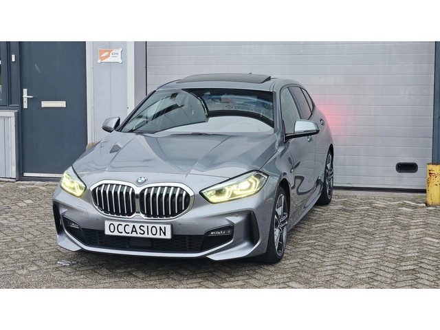 BMW 1 Serie 118i M-Sport | Orig. NL | PANO | Sfeerverl. | Carplay | ACC