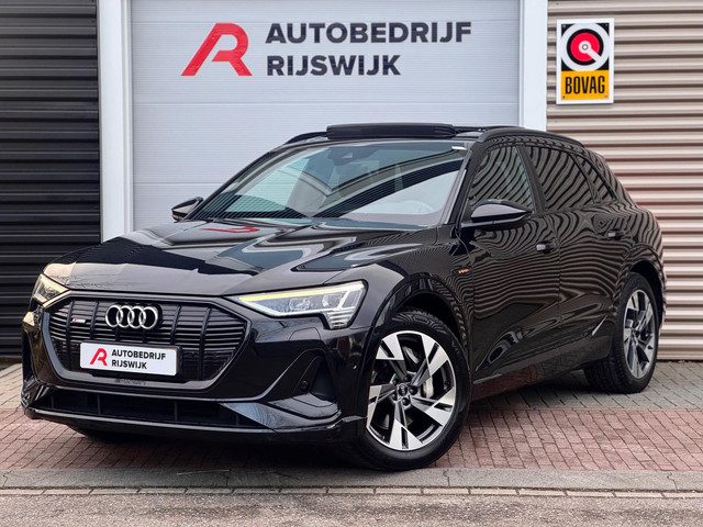 Audi e-tron E-tron 50 quattro Launch edition Black 71 kWh Pano/Memory
