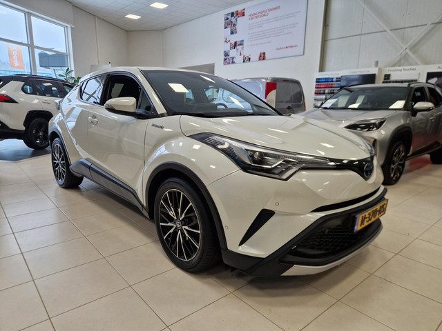 Toyota C-HR 1.8 Hybrid Executive