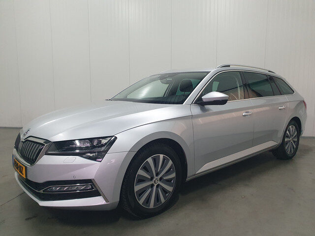Škoda Superb Combi 1.4 TSI iV Business Edition Plus