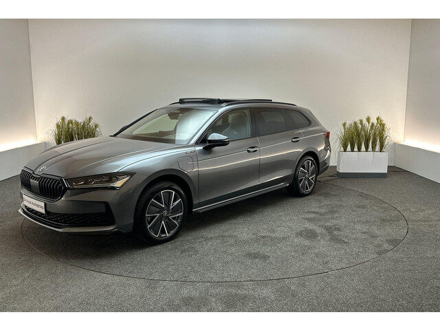 Škoda Superb Combi Sportline Business 1.5 TSI DSG PHEV