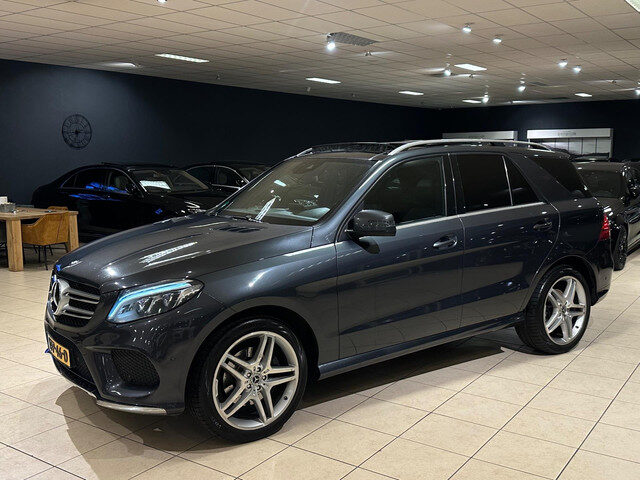 Mercedes-Benz GLE GLE250 D 4MATIC AMG PAKKET|PANORAMA|TREKHAAK|LUCHTVERING