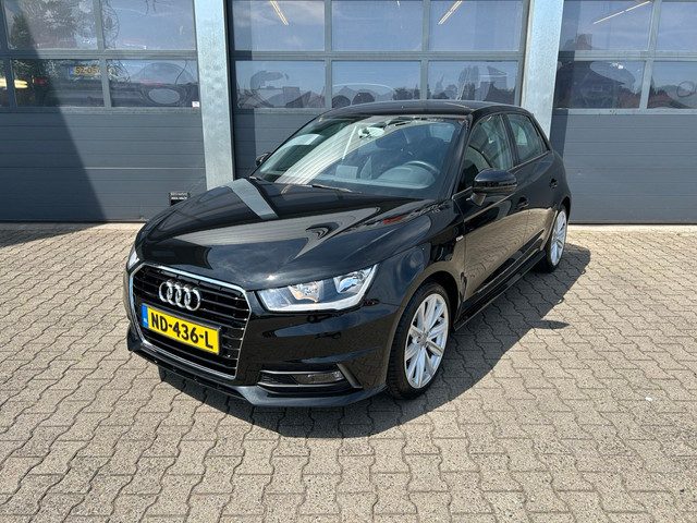 Audi A1 Sportback 1.0 TFSI 95pk Adrenalin / S-Line