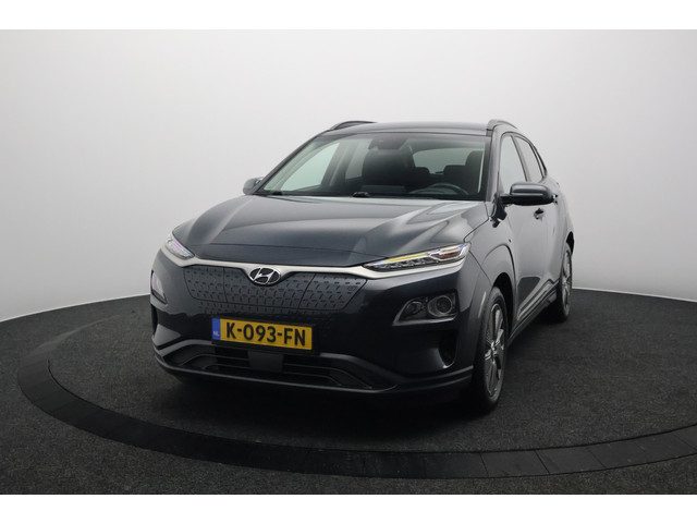 Hyundai Kona EV Fashion 64 kWh 3- Fase SOH 95,1% | Warmtepomp | Camera | Navigatie | Head-Up Display