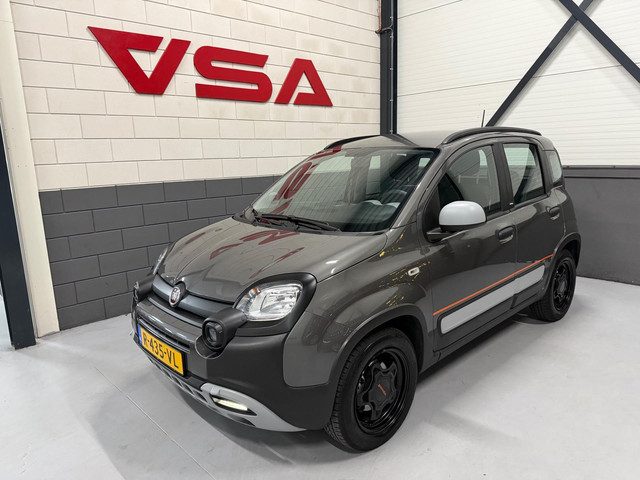 Fiat Panda 1.0 Hybrid Garmin Cross|Climate|Carplay|6 bak|half leer|DAB|nieuwstaat