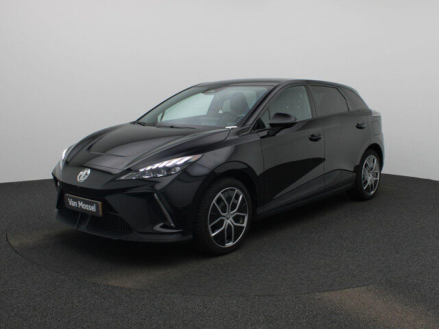 MG MG4 64 kWh Luxury