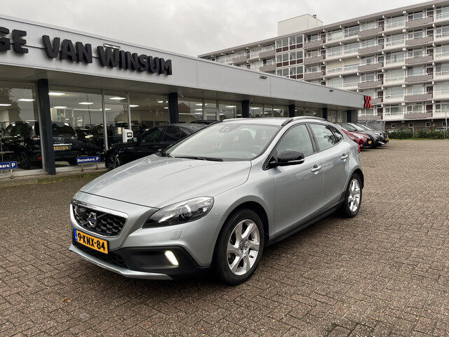 Volvo V40 Cross Country 1.6 T4 Summum automaat Leer Acamera Bi-xenon Navi Nap
