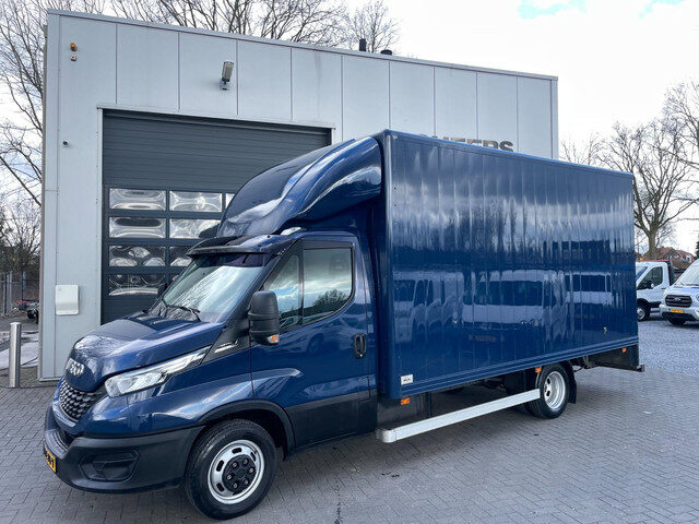 Iveco Daily 40C/35-180PK Aut. Bakwagen Airco | Navigatie | Luchtvering | Trekhaak