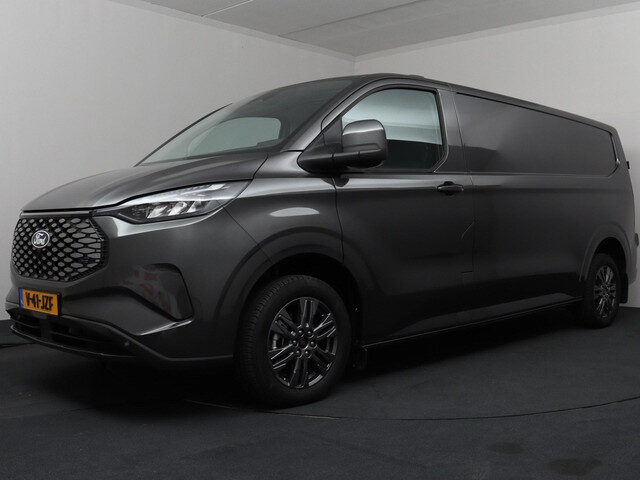 Ford E-Transit Cust. 320 L2H1 Limited 65 kWh