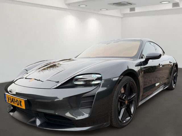 Porsche Taycan Turbo 93 kWh