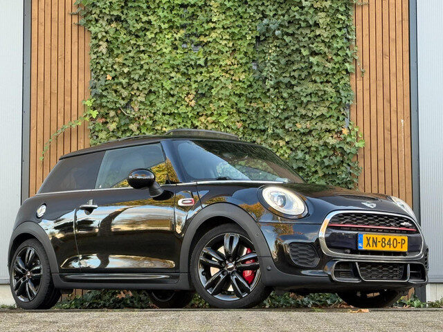 MINI Cooper Mini 2.0 John Works Chili|PANO|HEAD UP|231PK|JCW|HARMAN KARDON