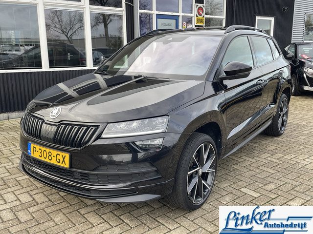 Škoda Karoq 1.5 TSI ACT Sportline Business -PANO TREKHAAK NL-AUTO CAMERA PDC