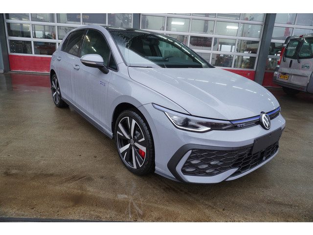 Volkswagen Golf 1.5 eHybrid GTE 272PK Automaat Black Style