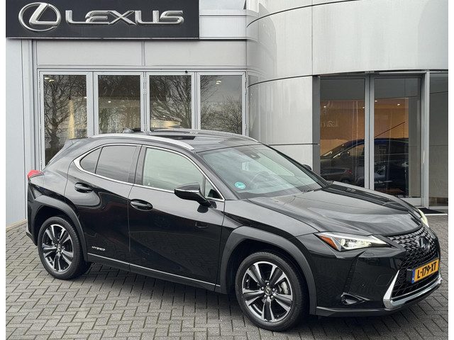 Lexus UX 250h Preference Line