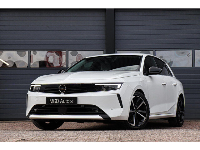 Opel Astra 1.2 Turbo Elegance /LED/CARPLAY/CAMERA/KEYLESS/ACC/VIRTUAL!