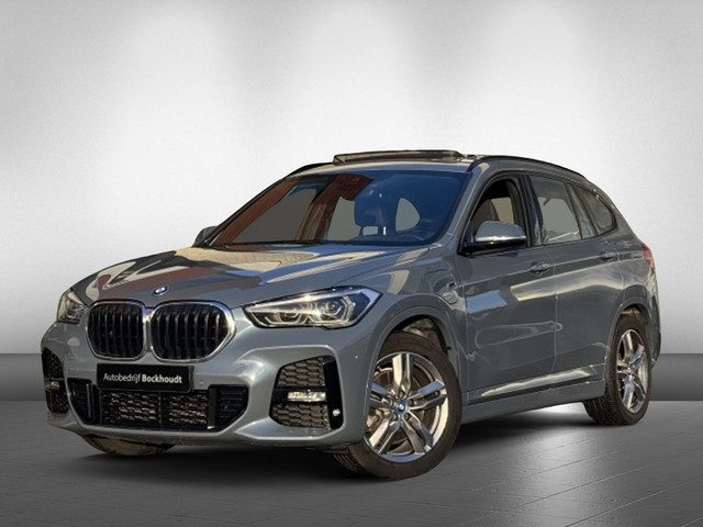 BMW X1 xDrive25e High Exec. | M-Sport | Pano | Navi | Camera