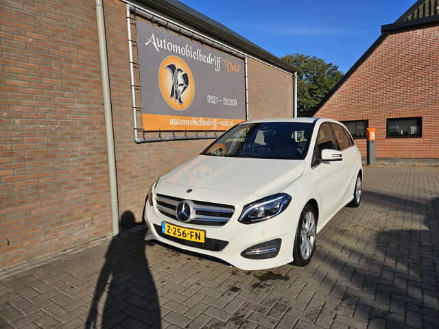 Mercedes-Benz B-Klasse 220 4MATIC